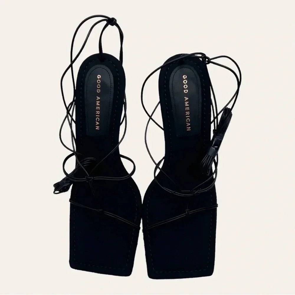 0203. NEW IN BOX GOOD AMERICAN CAGED SLANTED SANDALS BLACK IN COLOR‎ SIZE 9
